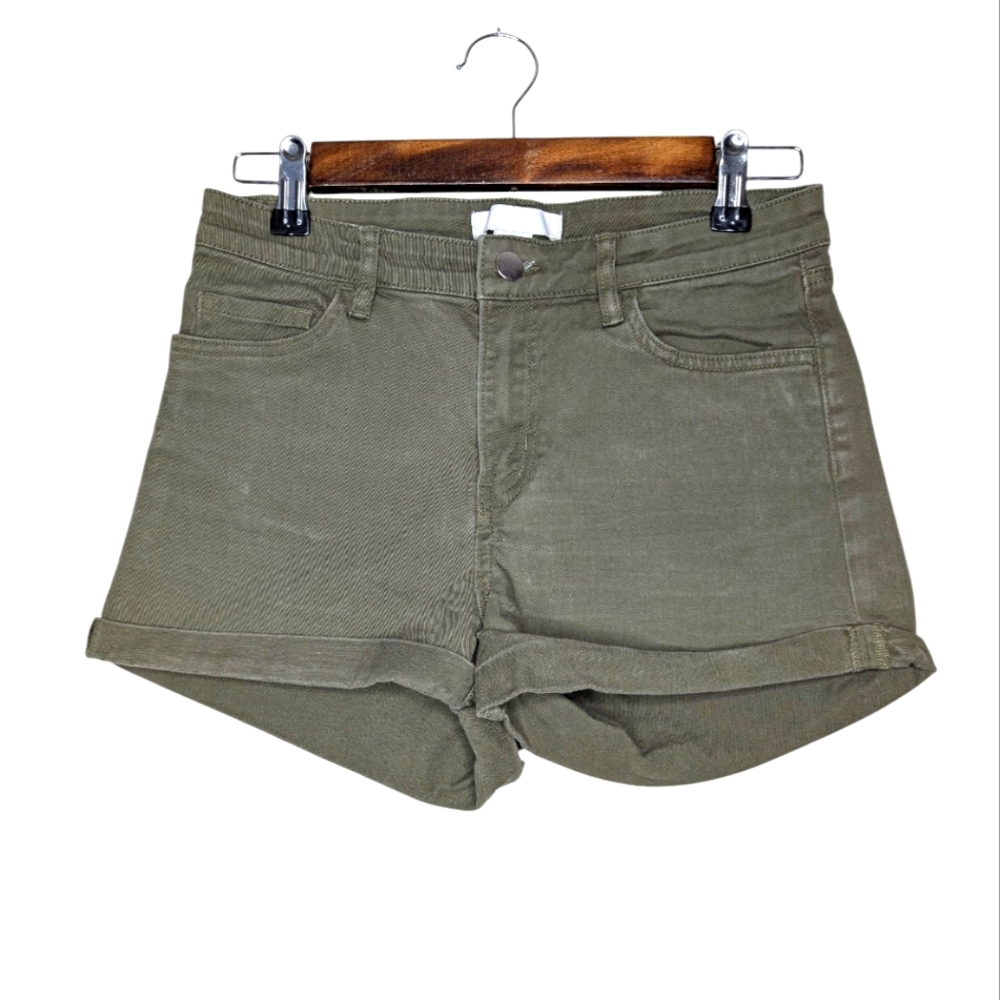 H&M Women's Olive Green Casual Summer Mid Rise Jean Shorts Size 4